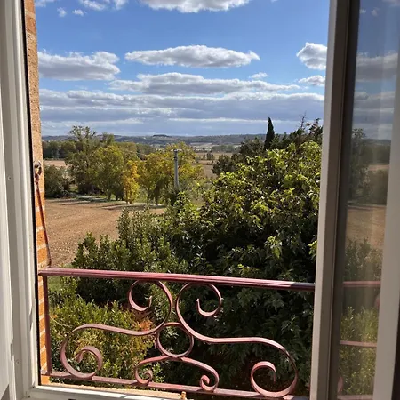 Holiday home Chez Francis Mas-Saintes-Puelles