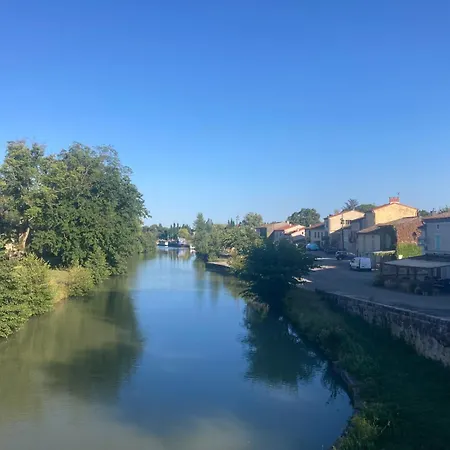 Chez Francis Mas-Saintes-Puelles